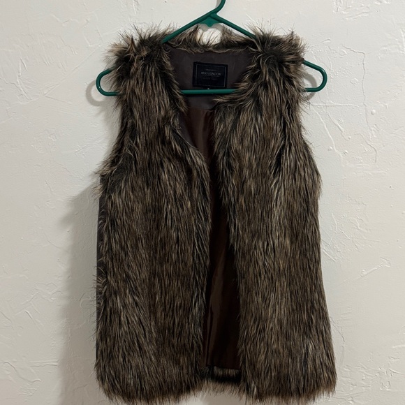 Miss London Faux Fur Vest in Brown and Black - Picture 1 of 8